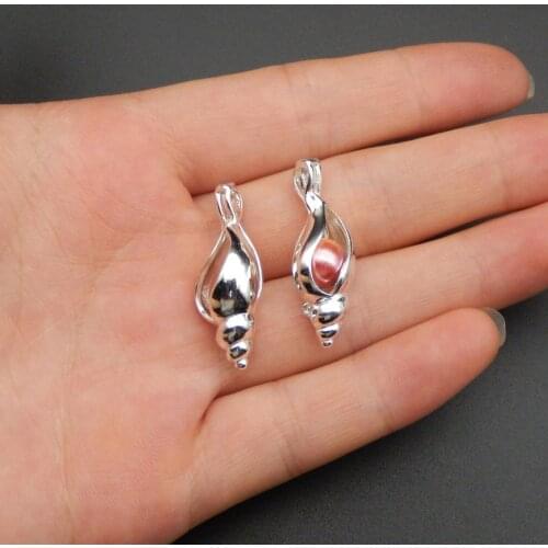 10pcs bright silver conch basket pearl cage necklace pendant, aroma oil diffuser adds your own pearl to make it more attractive