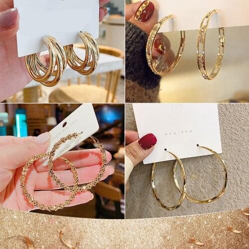 ZHENKEROU Women's Gold Earrings