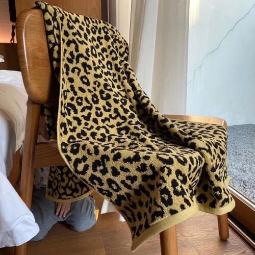 Fashion Girl Leopard Bath Towel/Sexy Women Beach Towel/70*140CM Cotton Shower Washcloth Swimwear Home Hotel Face Towel Set