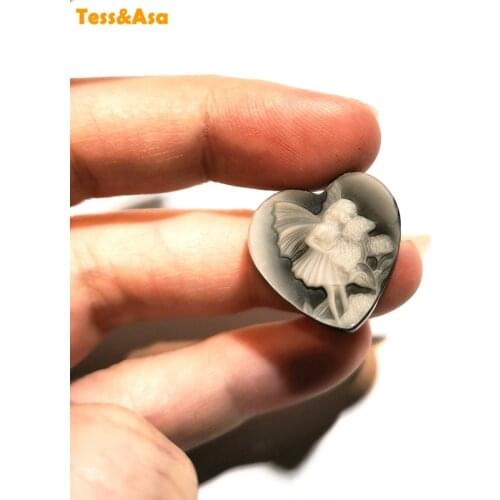 Natural agates Black Cabochon Cameo pendant Heart Shape Flat back Engrave Pendants 20mm Beautiful Angel and Flower Women Jewelry