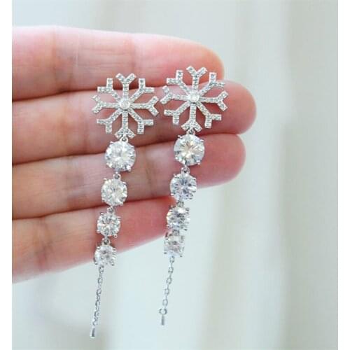 Huitan New Fashion Hanging Earrings for Women Silver Color Dangle Earrings Snowflake Crystal Zircon Wedding Drop Earring Jewelry