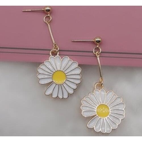 Korea Fashion Cute Romantic Chrysanthemum Flower Stud Earrings New Colorful Daisy Earrings Jewelry Gift