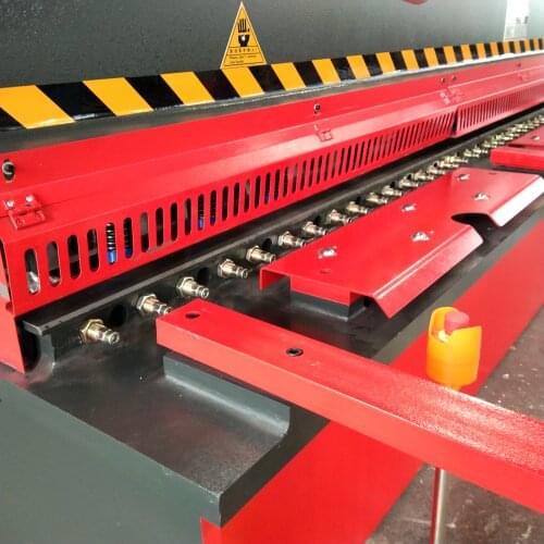 TP10S Control System Metal Processing Hydraulic Shearing Machine Guillotine