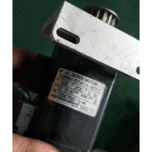 SGMAH-01A1A-AD11 SERVO MOTOR , used in good condition . 80% appearance new , good working , free shipping