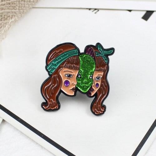 Green Aliens Green ribbon Woman Beauty mask Enamel Pin monster Special-shaped Brooch Lapel shirt badge for kids Halloween gift