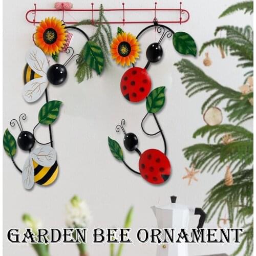 3D Metal Bee Green Leaf Wall Art Decor Garden Metal Bumble Bee Home Decoration Diy Hanging Pendant Wall Door Hanging Decoration