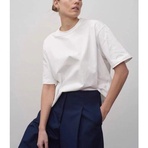 Nordic Loose T-shirt Women 2021 Early Spring New Round Neck Commuter Loose Fashion Silhouette Short-sleeved Top Women