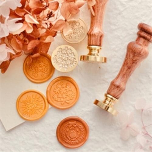 Lotus Stamp Head Custom DIY Flower Heads Badge Wax Seal Totem Stamps Postage Journal Package Wedding Date Gifts Envelope Tools