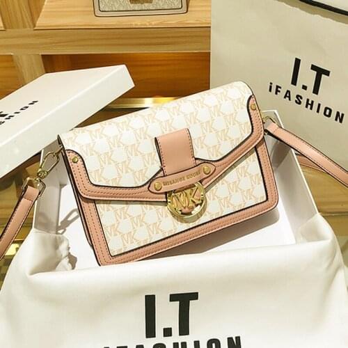 2021 New Fashion Trend Temperament Luxury Brand Letters Simple Pure Color Pattern Portable Messenger Shoulder Lady Bag