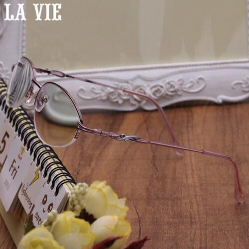 LA VIE Women's Accessories