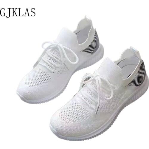 Light Shoes Women Black White Sneakers Breathable Fashion Mesh Sport Shoes for Women Casual Sneakers Slip on Shoe Woman Flats