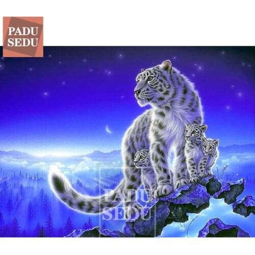 DIY Diamond Painting snow leopard Full Square Animals Diamond Embroidery Cheetah Diamond Mosaic Full Display Handmade Home Decor
