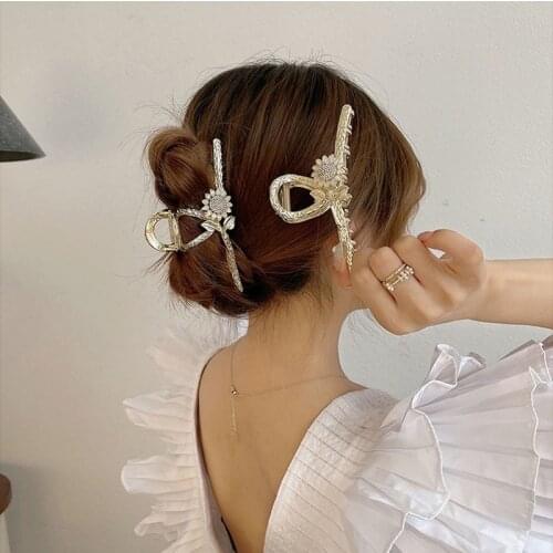 Exquisite Forest Luxury Sunflower Leaf Texture Shark Clip Retro Grab Clip Back Head Hair Clip Personalized Hair Accessories