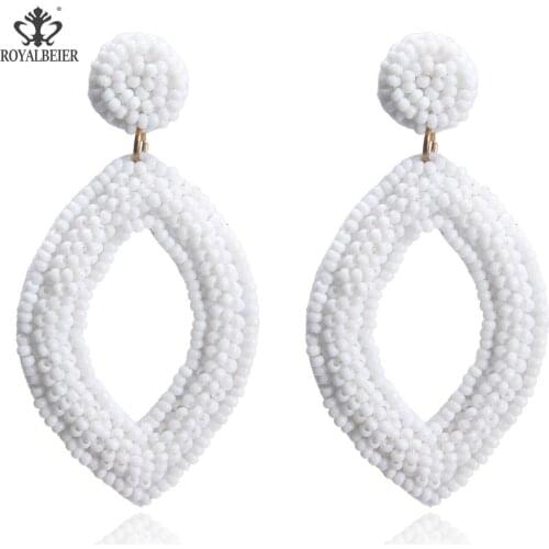 2019 Hot Sale Trendy White Dangle Earring Bohomain White Irregular Beaded Drop Earrings for Women Jewelry Wedding Club Gift