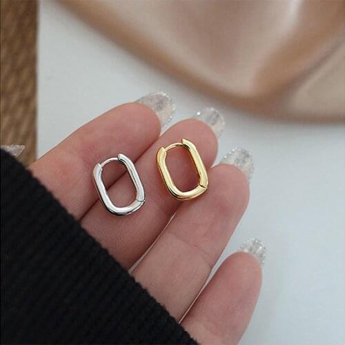 Gold Color Korean Geometric Oval Ear Buckle Temperament Women Gold Retro Sexy Hot Elegant Love Earrings Gift