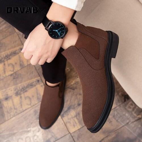 Men Boots Faux Suede Round Toe Chelsea Boots Slip on Mens Shoes Autumn Winter Platform Shoes Men Black Brown Gray Martin Boots