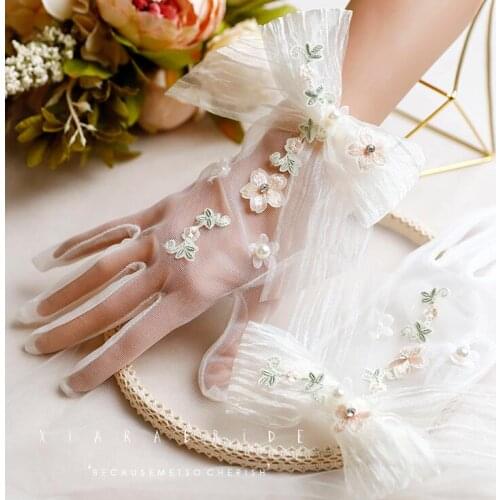 Womens elegant white color flower embroidery mesh glove female spring summer sunscreen bow lace glove R2797