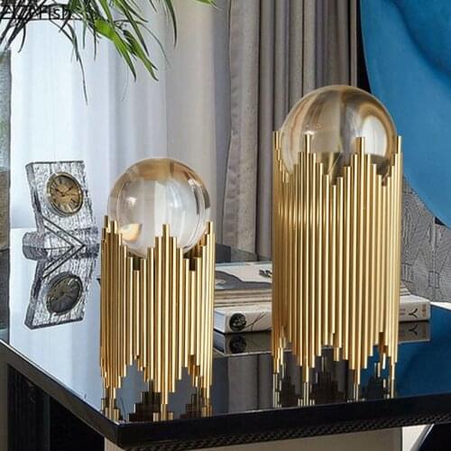 Creativity Crystal Ball Metal Artwork Sculpture Room Aesthetics Living Room Decoration Crystal Crafts Statue Nordic Home Decor