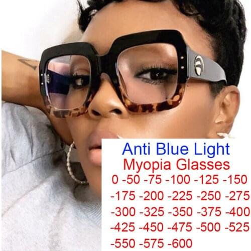 Luxury Brand Oversized Square Myopia Glasses Women Vintage Short Sight Transparent Computer Glasses Anti Blue Light Eyeglasses
