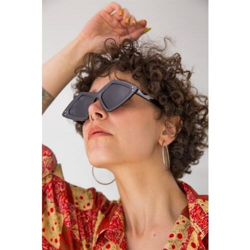 Vintage Luxury Brand Ladies Sunglasses 2021 New Designer Womens Delta Black Sunglasses Ladies Retro Sunglases UV400