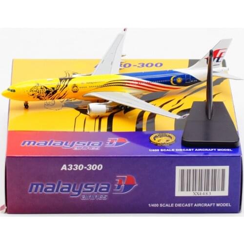 Diecast 1/400 Scale A330-300 9M-MTG Malaysia Airlines Plane Model Alloy with Lading Gear Aircraft Collectible Ornaments Display