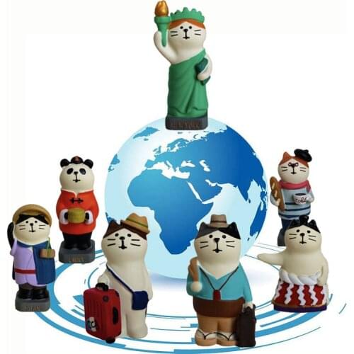 Creative Resin Crafts Ornaments Traveling Around The World Tourist Cat Handmade Resin Small Home Decoration Accessories
