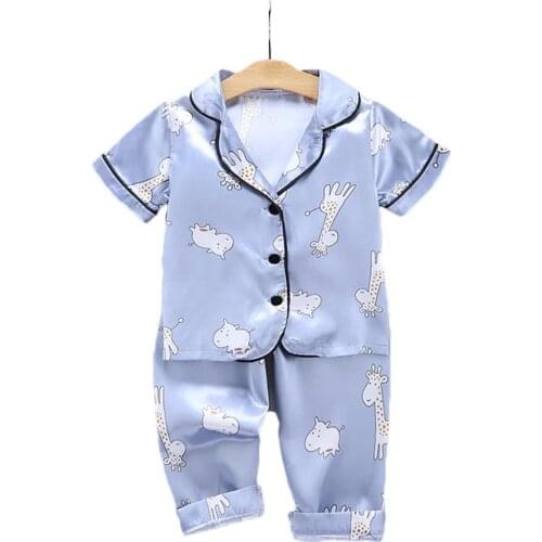 Kids Cartoon Giraffe Pattern Ice Silk Short-sleeved Lapel Top Long Pants Suit