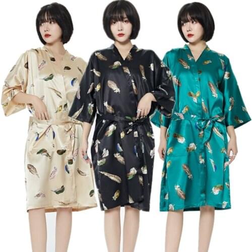 Salon Hairdressing Robe Barber Shop Customer Hair Dyeing Clothes Beauty SPA Gown Hairdresser Haircut Feather Pattern Kimono