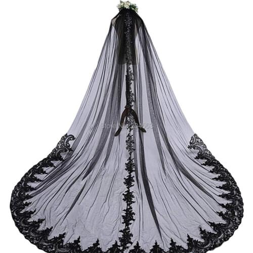 One-Layer Black Wedding Veil with Lace Long Unique Bridal Veils with Comb