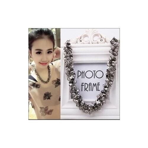 European jewelry classic necklace crystal round pendent necklace brand geometric choker necklace vintage statement jewelry