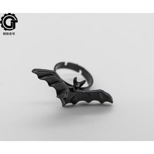 Gothic Steampunk Rings For Women Black Bat Animal Shape Party Accessory Jewelry Gift