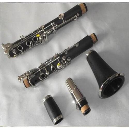 New perfection A tune clarinet Ebonite Good material and sound