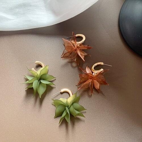 Shamir 2020 New C Earrings South Korea Design Retro Romantic Flower Girl Geometric Earrings Jewelry Gifts