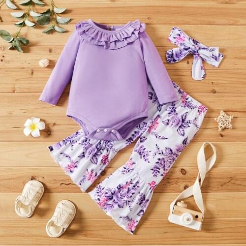 PatPat 3-piece Baby Girl Ruffle Collar Long-sleeve Solid Romper, Floral Print Flared Pants and Headband Set
