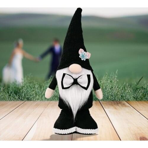 T84E Wedding Groom Bridal Bouquet Gnome Doll Ornaments Cute Cartoon Dwarf Elf Home Decor Shelf Tiered Tray Decorations Festive