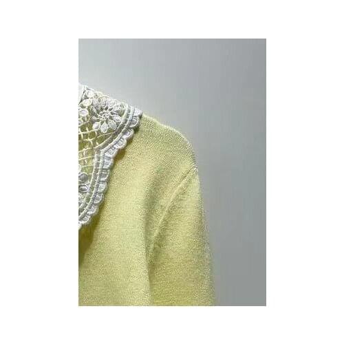 2021 Autumn and Winter Women New Hollow Lace Collar Solid Color Sweater Knitted Cardigan