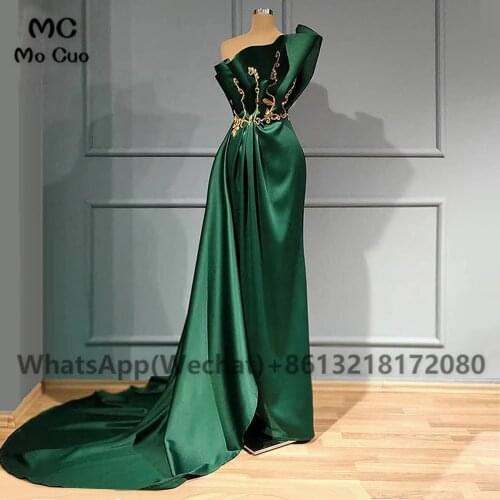 2021 Green Strapless Evening Prom Dresses Long Gold Appliques Ruched Silk Satin Womens Evening Party Dress Customized