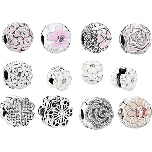 Fashion Classic Pink Roses, Cherry Blossoms, Cherries, Daisies, Lace, Clover, Poetry Bloom Clip Diy Original Woman Jewelry Gift