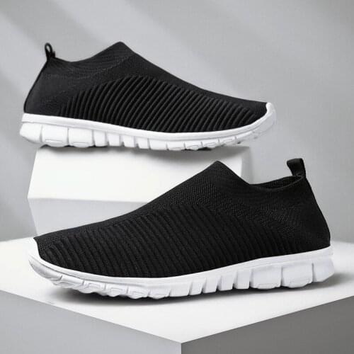 New Mens Casual Sneaker Slip-on Womens Socks Shoes Breathable Couple Running Shoes Lightweight Soft Tennis Footwear