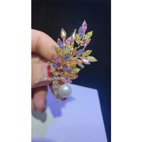 Charming multicolor Austria Zircon Inlay AAAA 10-11 FW White Pearl Brooch Scarf Clips Breastpin Brp006-1