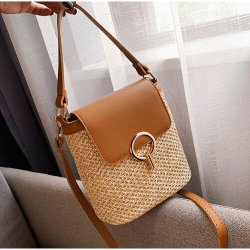 Casual Straw Bucket Bag for Women Wicker Weave Handbags Rattan Summer Beach Shoulder Crossbody Bags Rattan Lady Small Purse 2021
