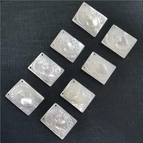 20pcs/lot 12x16mm Natural MOP Shell Beads Sacred Heart Mother of Pearl Jewelry