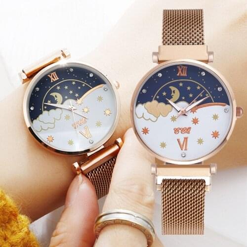 2020 Starry Sky Roman Numeral Luxury Women Watches Fashion Elegant Magnet Buckle Vibrato Purple Ladies Wristwatch Gift Clocks