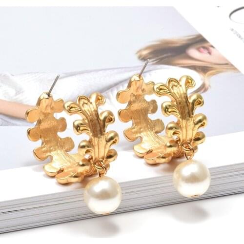 Elegant Pearls Earring For Women Gold Color Drop Earrings Jewelry Statement Metal Earrings Brincos Accessories