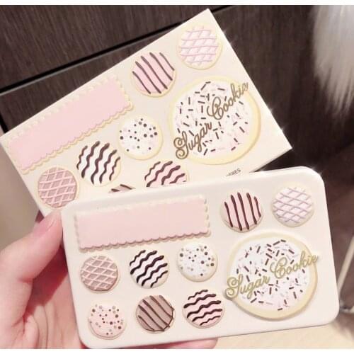 8 Colors Christmas Eye Shadow Pallete Candy Cookies Eye shadow Pallette Makeup Women Cosmetic Natural Glitter Eyeshadow