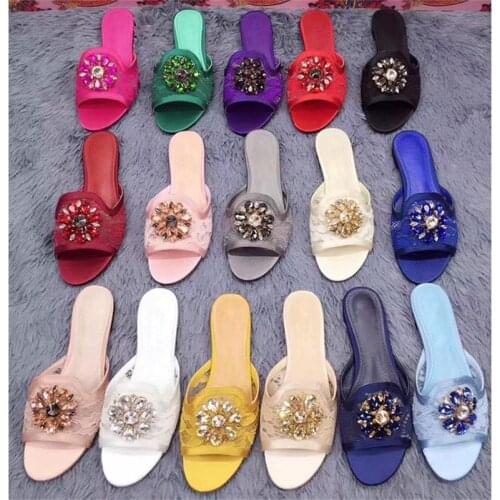 Glitter rhinestone women flip flop bright diamond flat bottom outdoor lace gem crystal sandals flower Comfortable slippers
