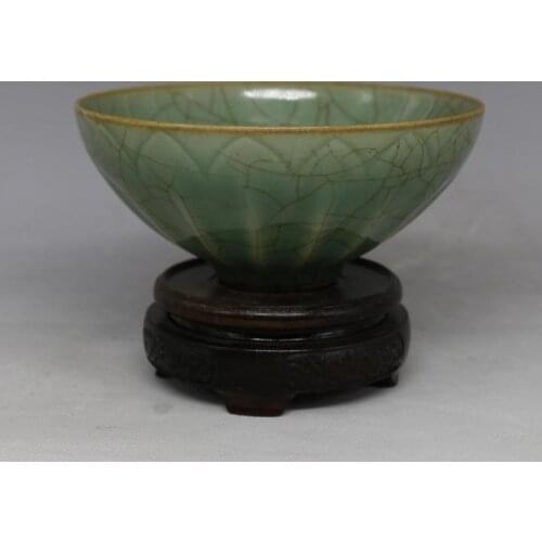 Antique SongDynasty porcelain bowl,Longquan kiln green lotus bowl,Hand-painted crafts,Decoration,Collection&Adornment