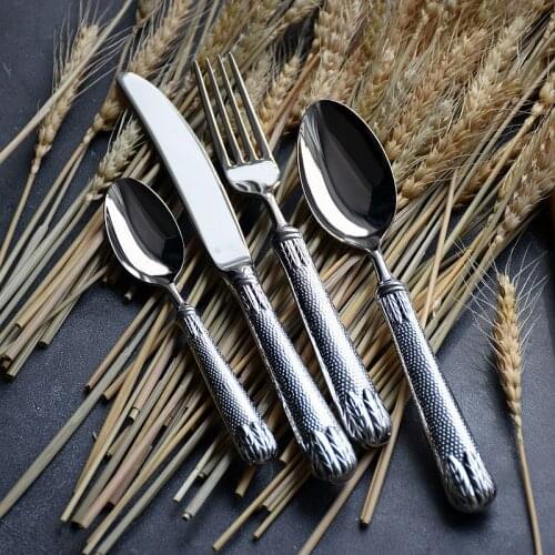 Metal Creativity Nordic Cutlery Set Silver Silver Luxury Simple Dinner Set Kitchen Four Piece Suit Couvert Table Decor EK50DS