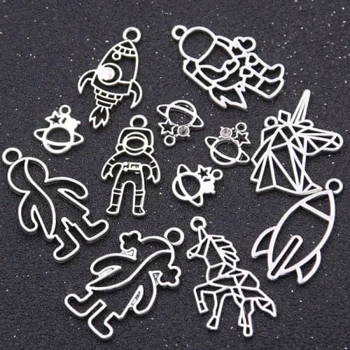 20Pcs 9 Styles Hollow Rocket Alien Spacecraft Star Sky Pendant DIY Retro Jewelry Accessories