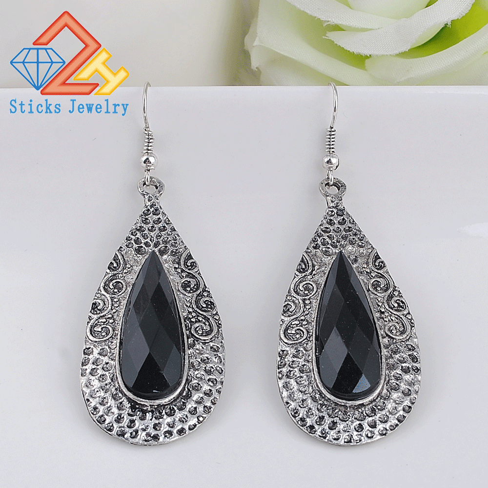 Charn Vintage Earrings Eco-Friendly Zinc Alloy Drop-Shaped Retro Earrings